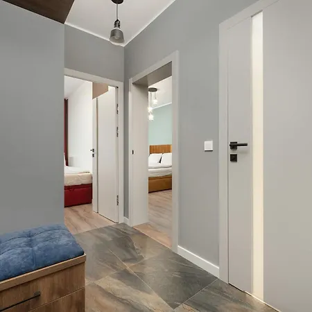 Stylish Apartment For 6 With Balcony Near The Main Square By Noclegi Renters * Wrocław